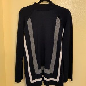 Ann Taylor/ tunic light sweater/ med size
